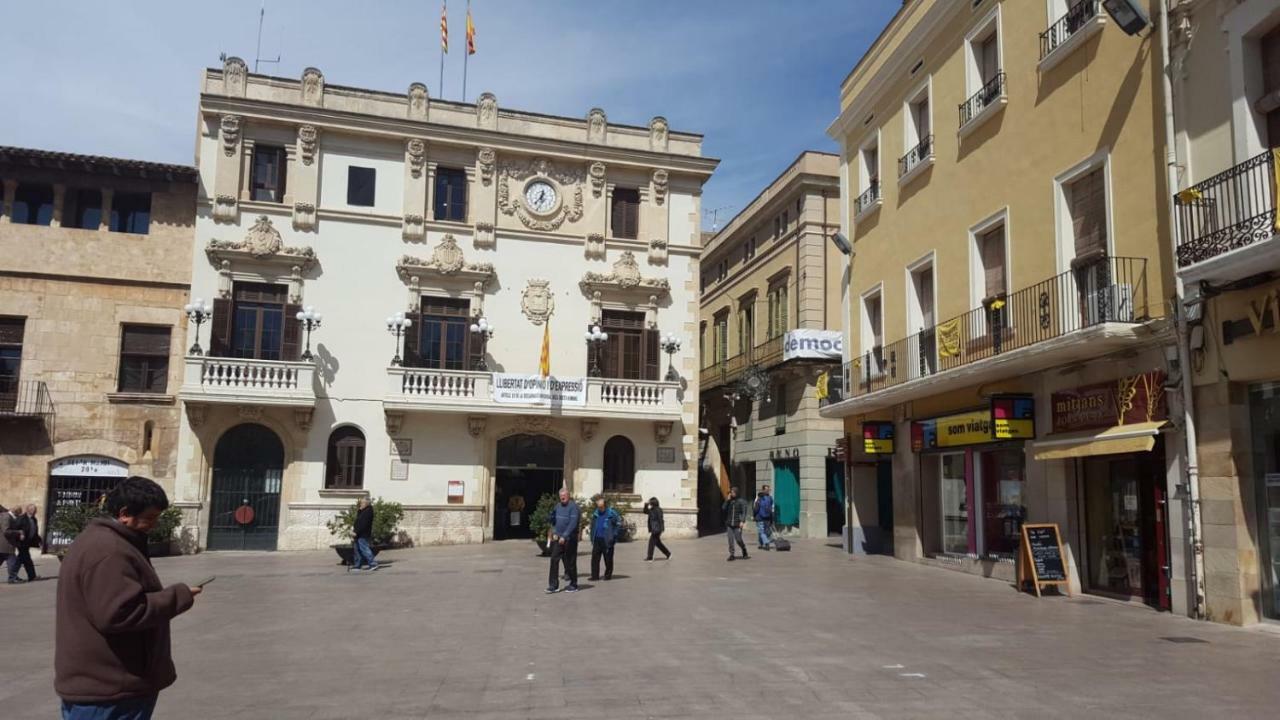 Hostel Penedes Vilafranca del Penedès Exterior foto